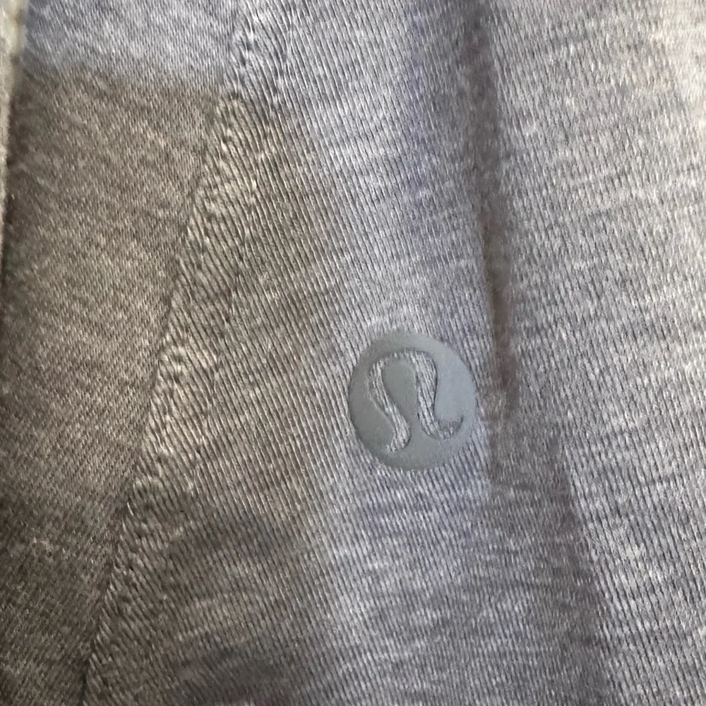Lululemon Lifted Balance Long Sleeve in Heathered Titanium Sz 8 - Picture 9 of 9